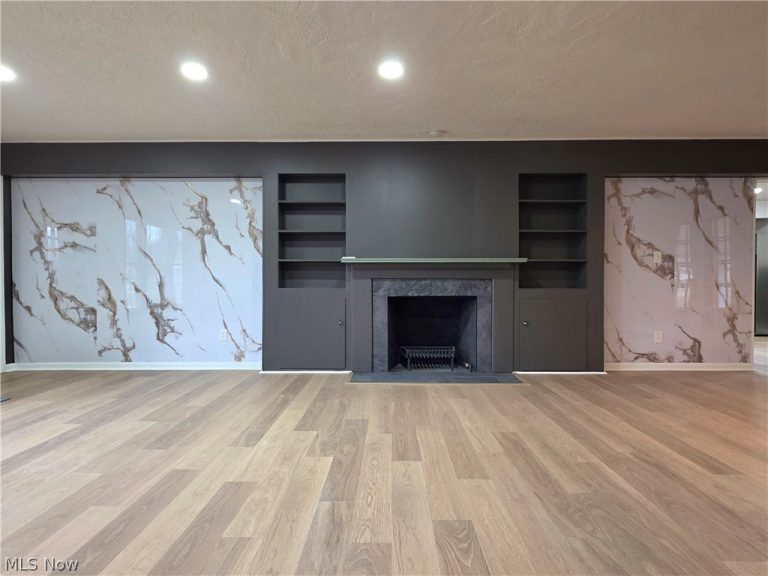 1324 Mapleview Drive, Seven Hills, OH - Photo 4