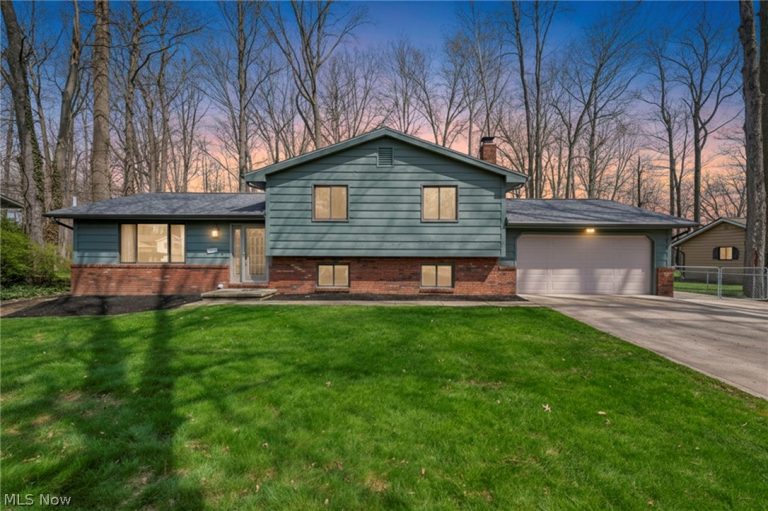 5675 Fortuna Drive, Mentor, OH - Photo 2