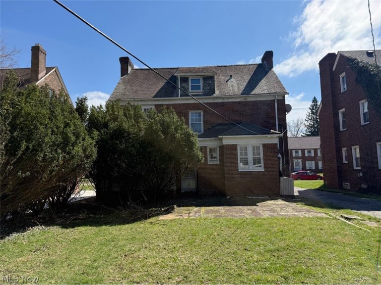 16173 Glynn Road, East Cleveland, OH - Photo 2