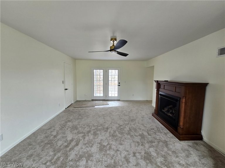 52 Meadow Ln Circle, Parkersburg, WV - Photo 8