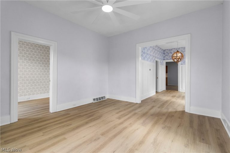 914 Hayes Avenue, Sandusky, OH - Photo 4