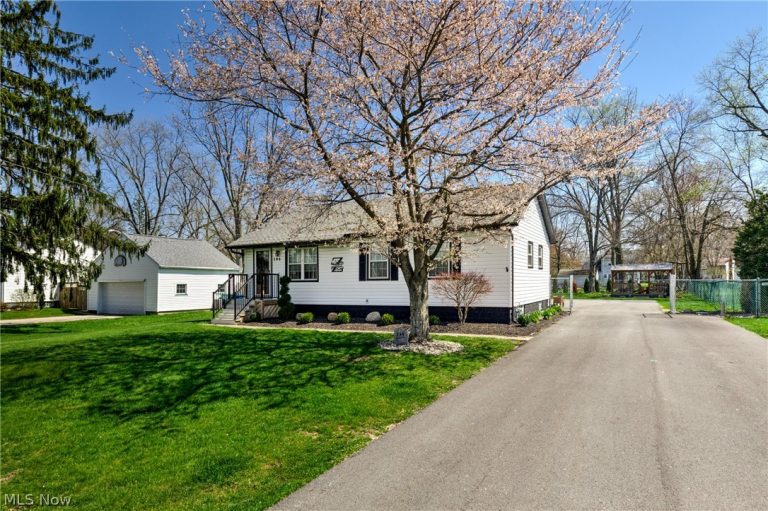194 Fuller Drive, Warren, OH - Photo 3