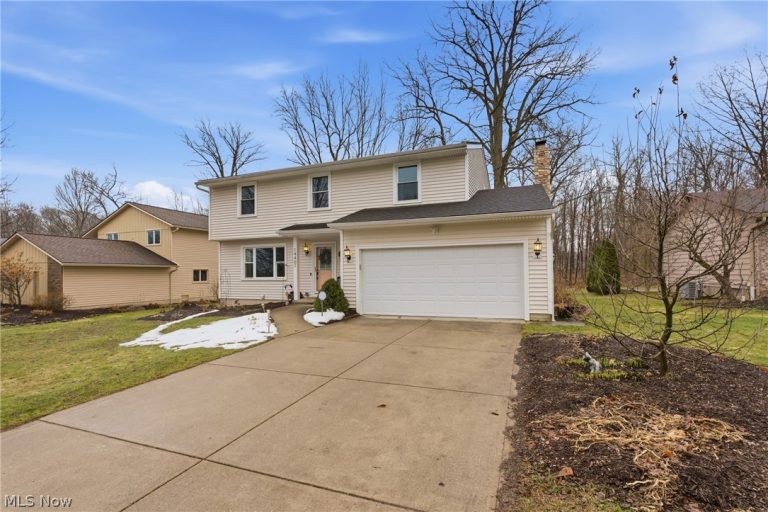 14401 Trenton Avenue, Strongsville, OH - Photo 2