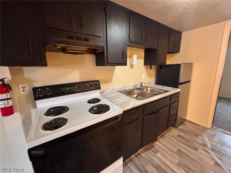 519 Crosby Street #8, Akron, OH - Photo 6