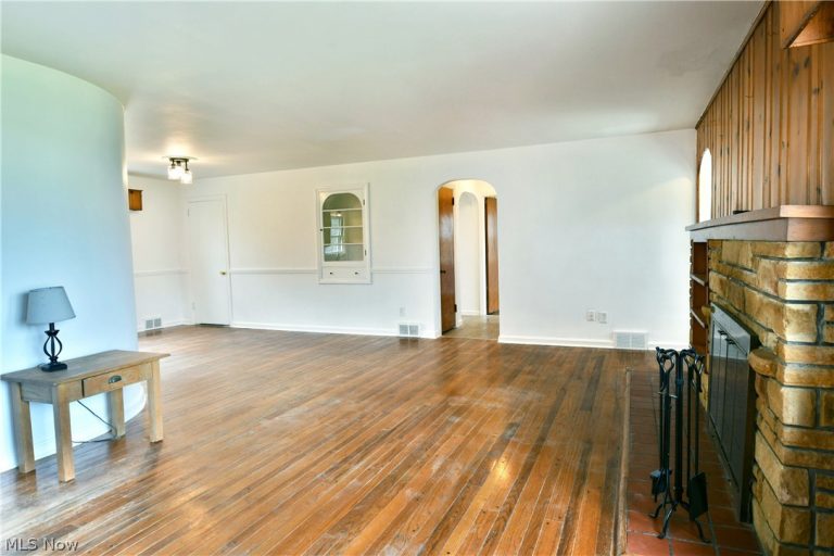 2262 Niles Cortland Road, Cortland, OH - Photo 3