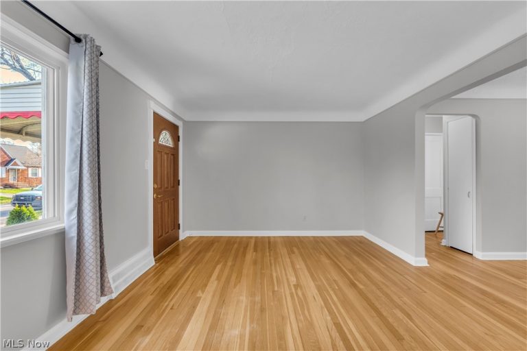 14721 Harley Avenue, Cleveland, OH - Photo 4