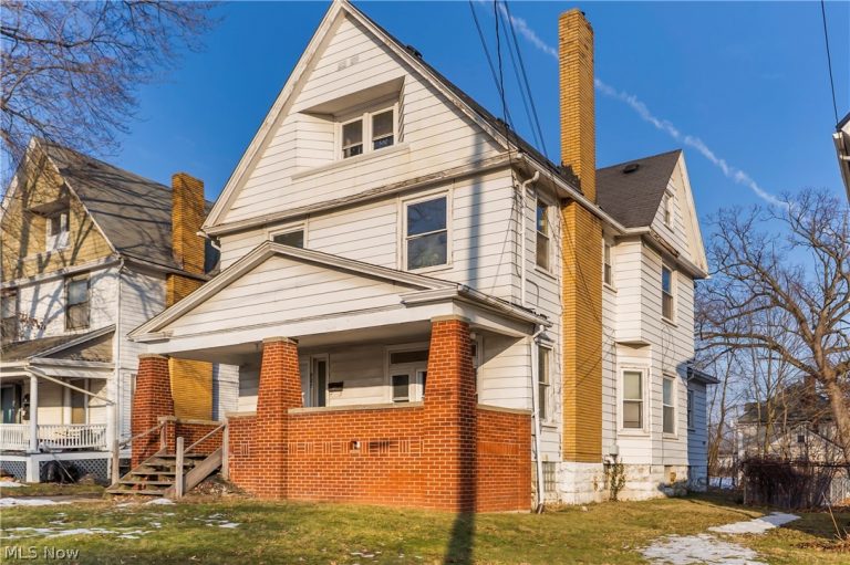 827 Michigan Avenue, Youngstown, OH - Photo 3