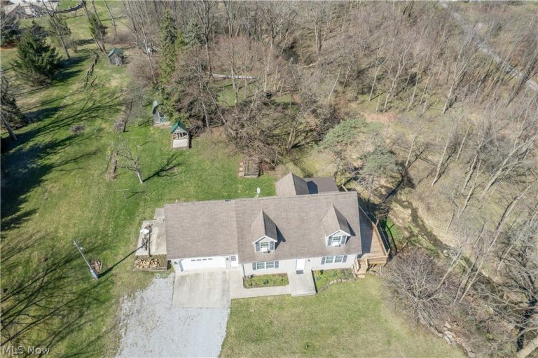 502 Swinehart Road, Orrville, OH - Photo 2