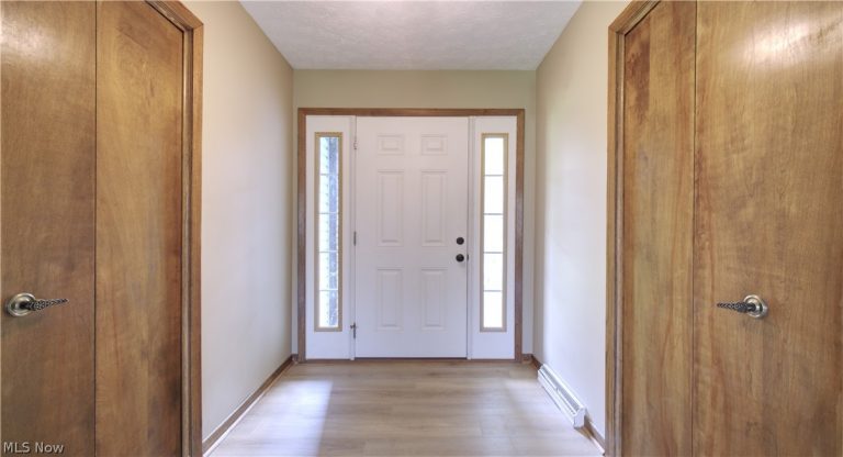 5200 Donner Drive, New Franklin, OH - Photo 4