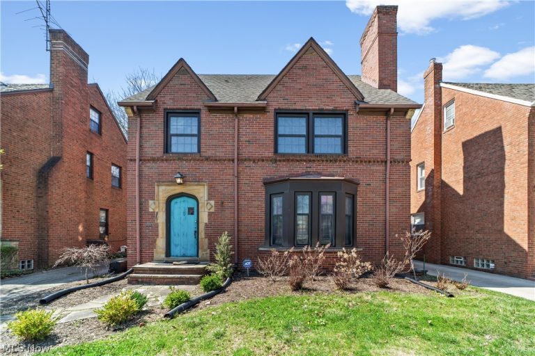 2588 Saybrook Road, University Heights, OH, 44118