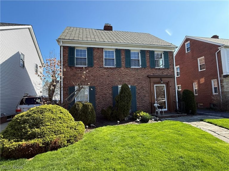 131 200th Street, Euclid, OH - Photo 3