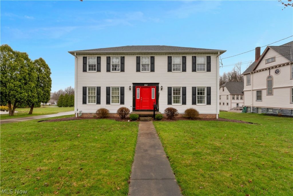 264 Main Street, Canfield, OH
