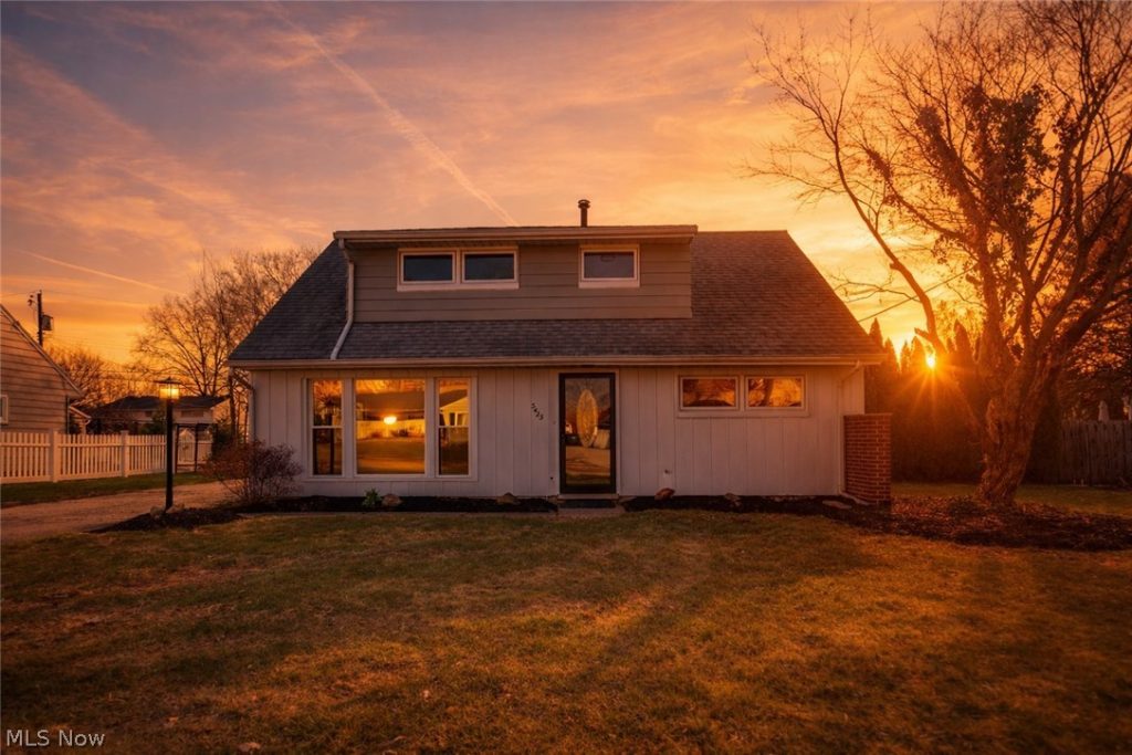 3423 Bailey Road, Cuyahoga Falls, OH