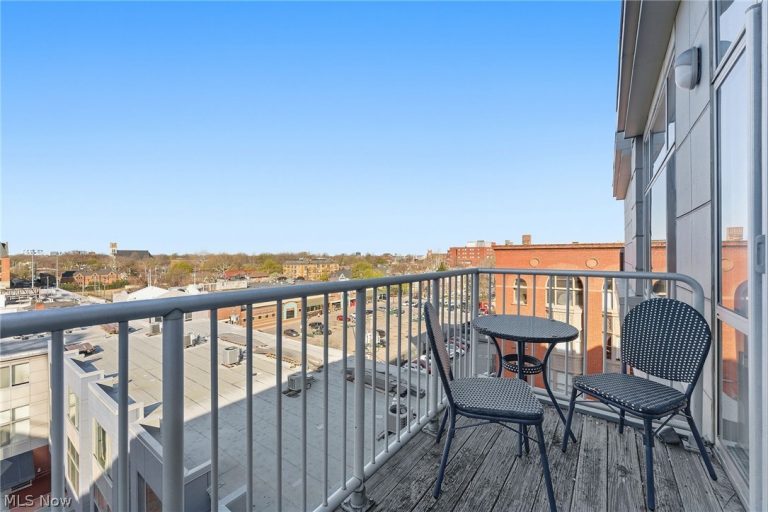 1951 26th Street #514, Cleveland, OH - Photo 8