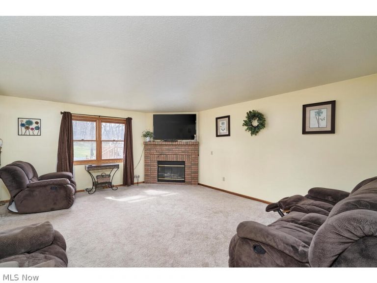 183 Mccadden Avenue, Massillon, OH - Photo 3