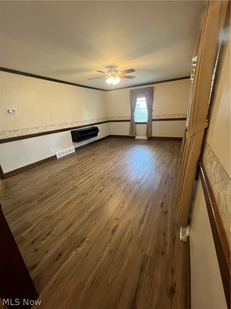 1945 Chatam Street, Cuyahoga Falls, OH - Photo 3