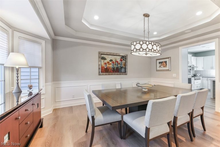 6487 Dorset Lane, Solon, OH - Photo 6