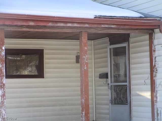 274 8th Street, Mcconnelsville, OH - Photo 5