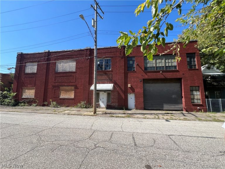 1802 47th Street, Cleveland, OH - Photo 6