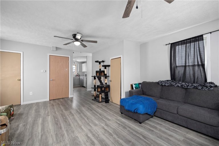 1013 Roosevelt Street, Fremont, OH - Photo 4