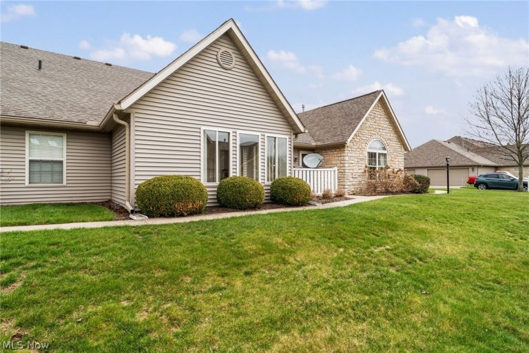 1497 Tylers Mill Lane, Massillon, OH - Photo 2