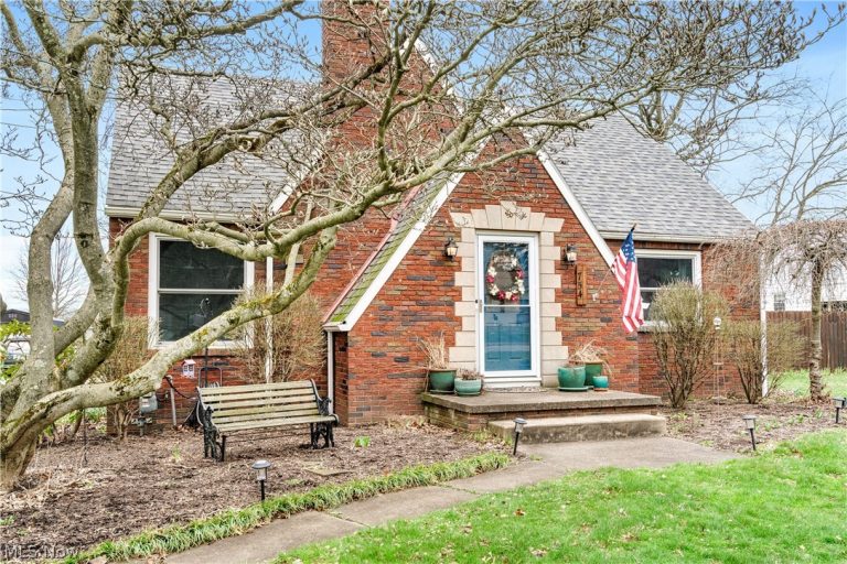 754 Fairfield Avenue, Columbiana, OH - Photo 4