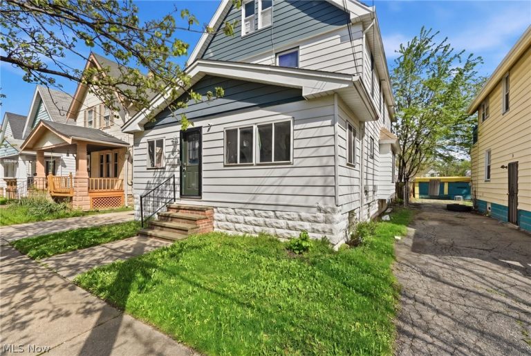 3202 Montclair Avenue, Cleveland, OH, 44109