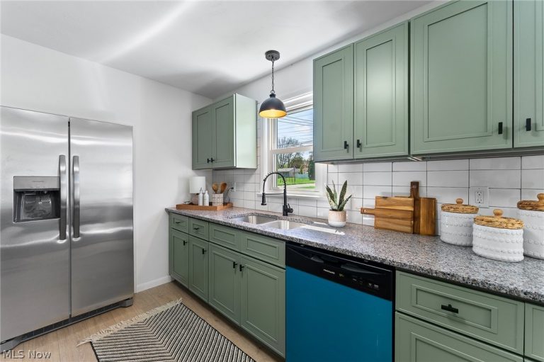 2934 Brunswick Road, Youngstown, OH - Photo 8