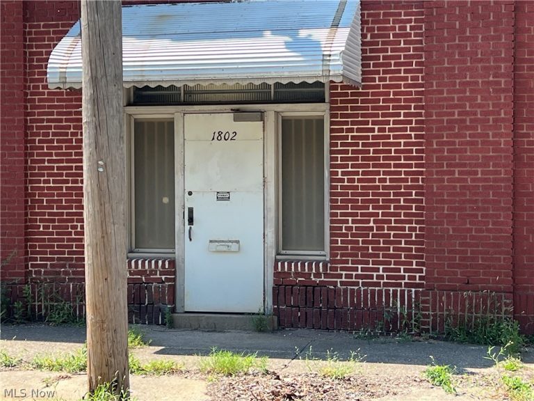 1802 47th Street, Cleveland, OH - Photo 3