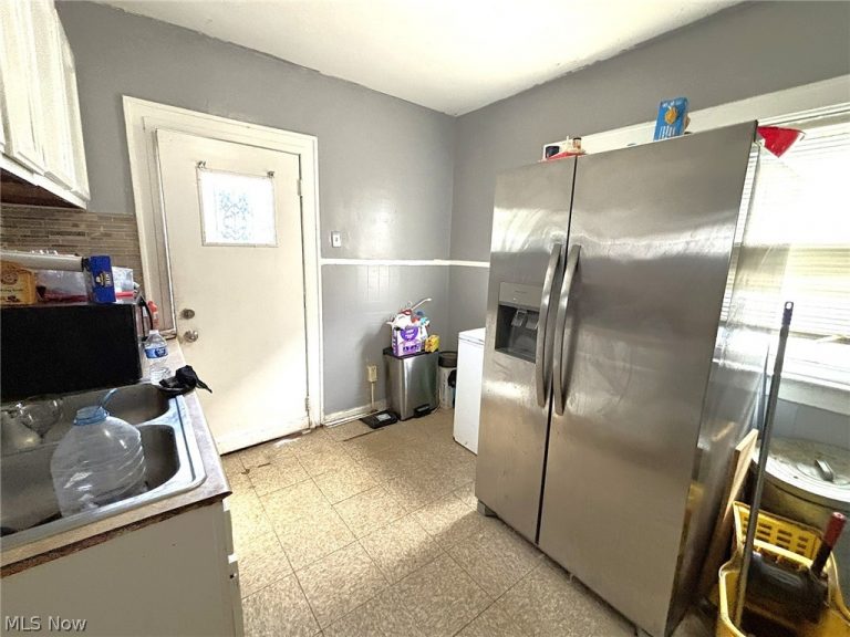 3309 137th Street, Cleveland, OH - Photo 5