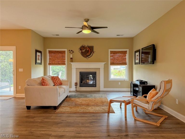 4980 Mandarin Drive, Seville, OH - Photo 8