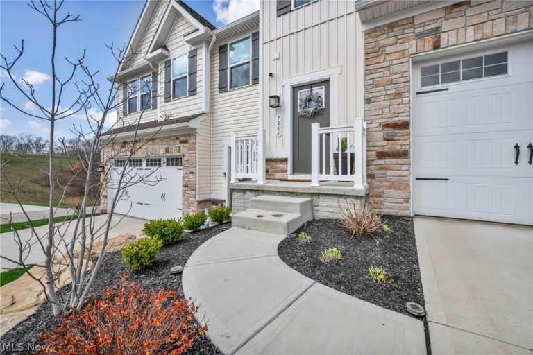 7366 Hillshire Drive, Concord Twp, OH - Photo 2
