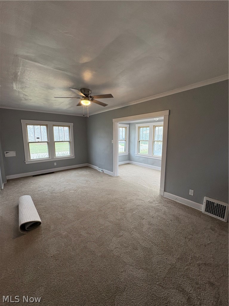 3016 Hudson Avenue, Youngstown, OH - Photo 2