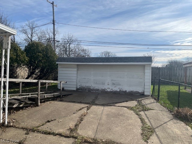 5127 Erwin Street, Maple Heights, OH - Photo 2
