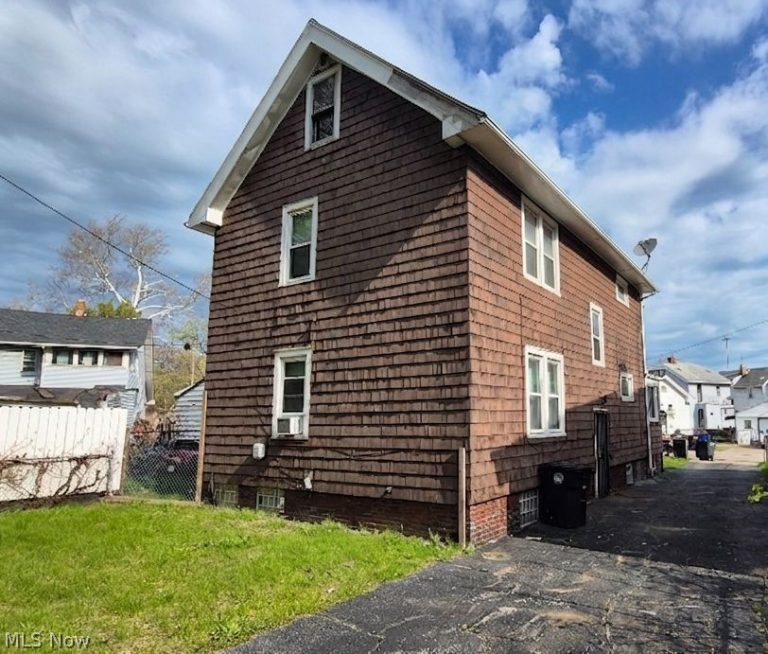 13410 Kelso Avenue, Cleveland, OH - Photo 3