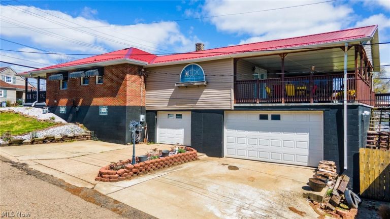 195 GILSON Avenue, Weirton, WV - Photo 8