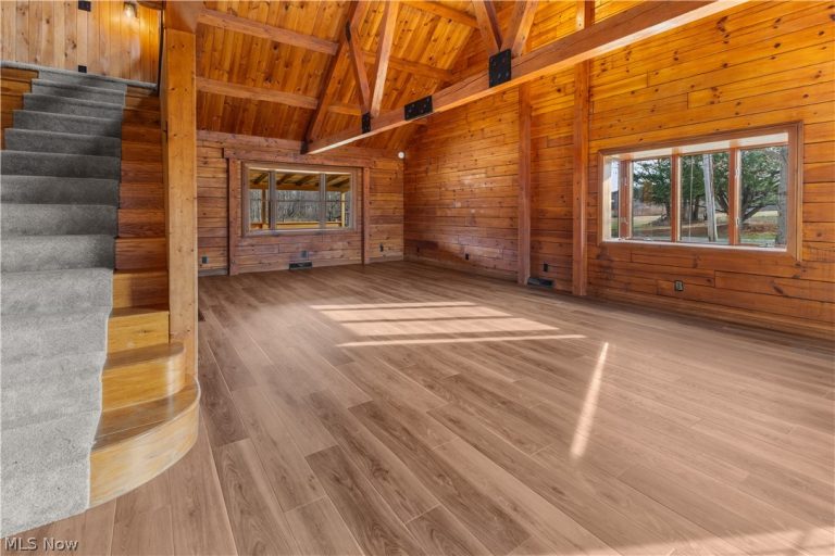 52 Wabash Lane, Weirton, WV - Photo 6