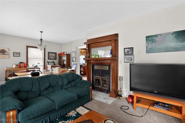 9491 Root Road, North Ridgeville, OH - Photo 8