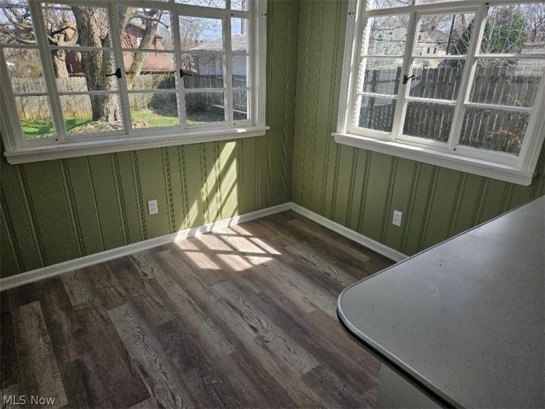 1681 Girard Street, Akron, OH - Photo 6