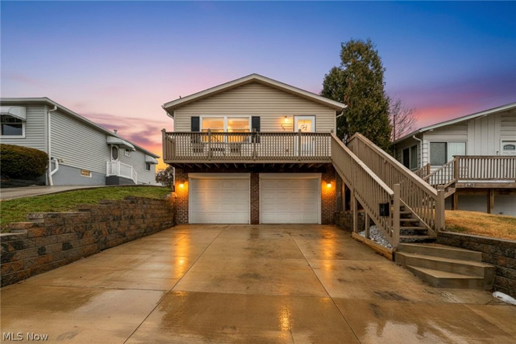 545 Fulmer Avenue, Akron, OH