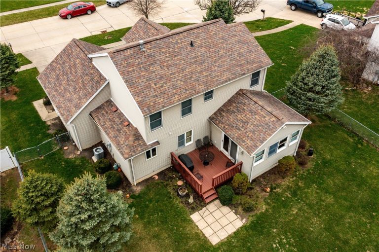 856 Tappan Circle, Vermilion, OH - Photo 3
