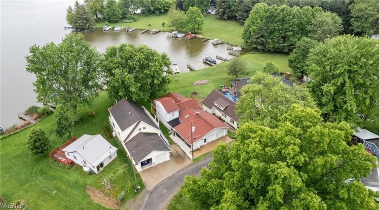 6753 Votaw Drive, Lisbon, OH - Photo 3