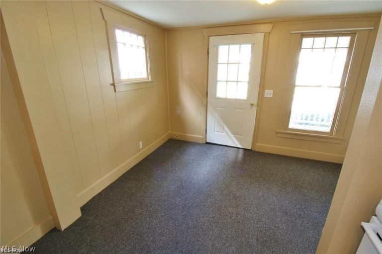 39 2nd Street #C, Frazeysburg, OH - Photo 4