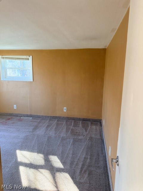 2 Dennis Court, Geneva, OH - Photo 4