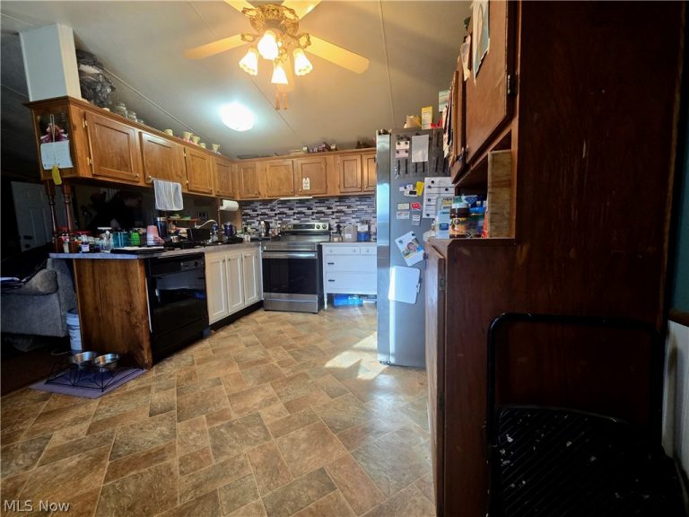 11308 Stratton Road, West Salem, OH - Photo 6