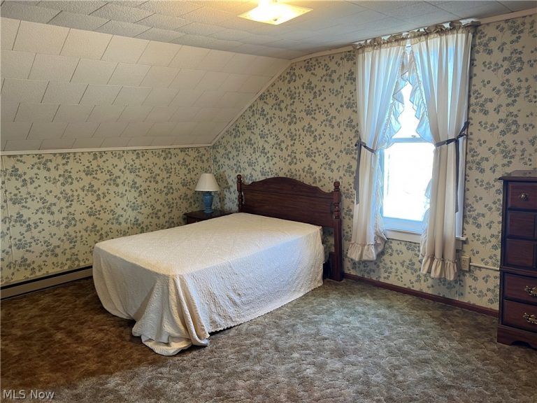 984 Main Street, Sugarcreek, OH - Photo 6