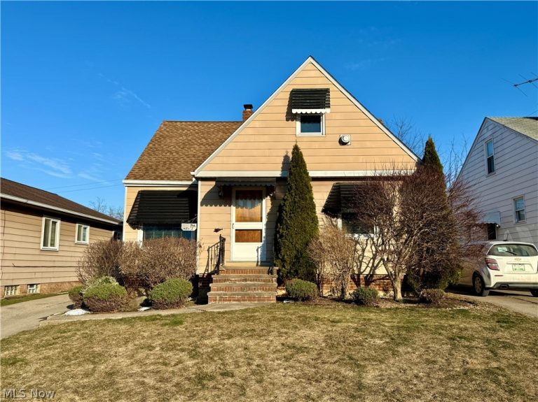 4863 93rd Street, Garfield Heights, OH, 44125