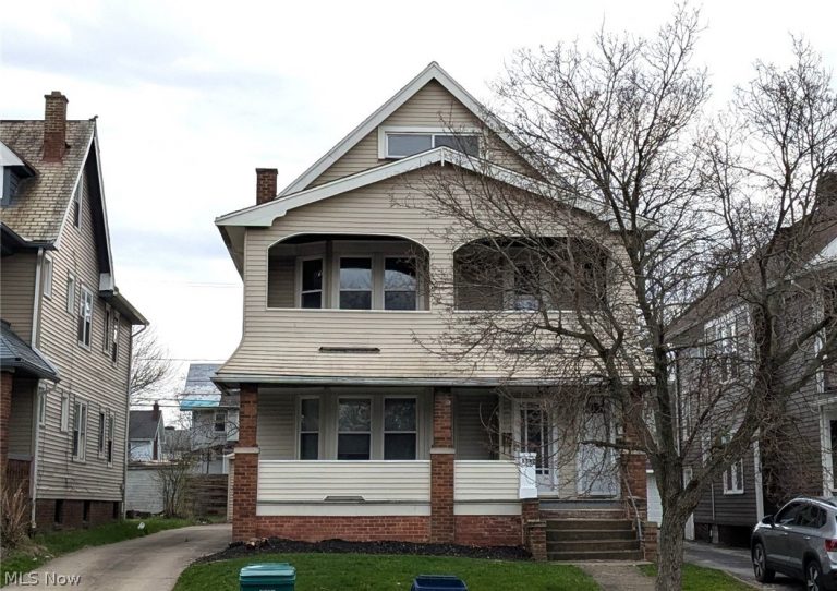 3342 Desota Avenue #1, Cleveland Heights, OH, 44118