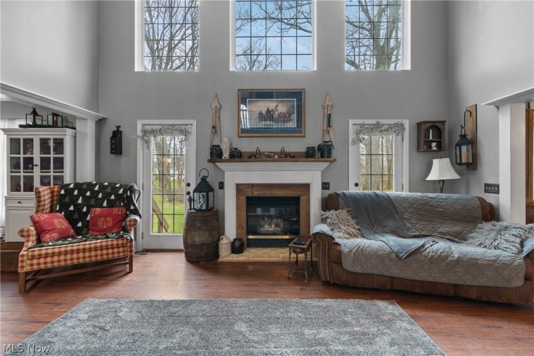 2480 Cyprus Drive, Massillon, OH - Photo 5