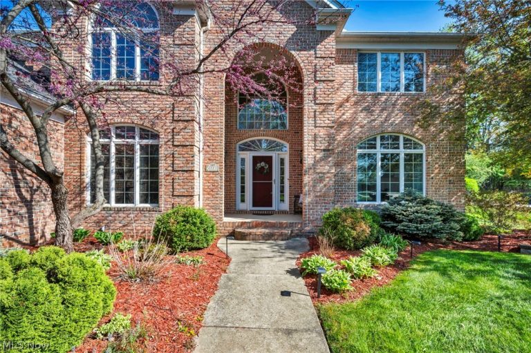 2771 Jumpers Drive, Akron, OH - Photo 4